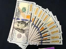 (1) 2017 Un billet de 100 $ Note de cent dollars neuf non circulé provenant de la bande BEP