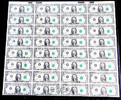 Billets de banque de la série 1981 du Trésor américain, feuille non découpée de 32 billets d'un dollar.