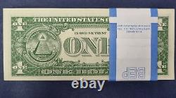FULL Pack of 100 Consecutive One Dollar Bills $1 1963 A UNCIRCULATED #55167
Ensemble COMPLET de 100 billets de un dollar consécutifs $1 1963 A NON CIRCULÉS #55167