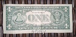 Numéro Sérial F 60081906. 2017 $1 Un Dollar Billet De Banque Américain