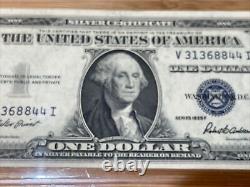 Série 1935 F Certificat d'argent à sceau bleu d'un dollar sur un billet fédéral des États-Unis
