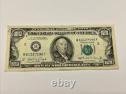 Série 1990 Billet de cent dollars américains 100 $ New York B 61127596 F