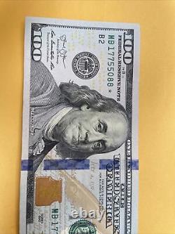 Série 2013 Billet de 100 dollars américains Étoile Note $100 MB17755088
