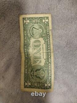 Un Dollar Bill, Assorti Des Numéros De Série Fancy Binary 78787575 Année 2009