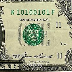 Véritable Billet de un Dollar avec Numéro de Série Fantaisiste en Binaire Radar K10100101F 0s 1s 45 CEF